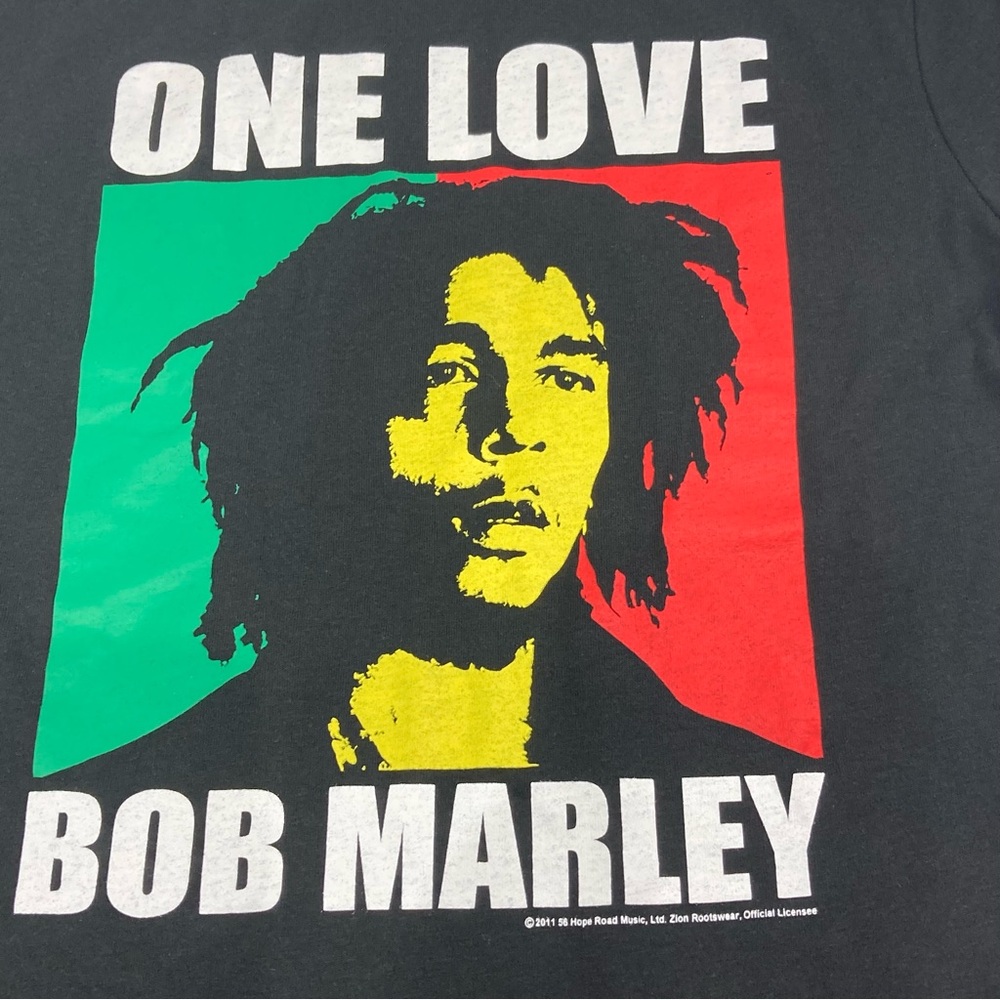 NWT Official Bob Marley One Love Rasta T-Shirt Jamaica Collection Womens S - Picture 9 of 17